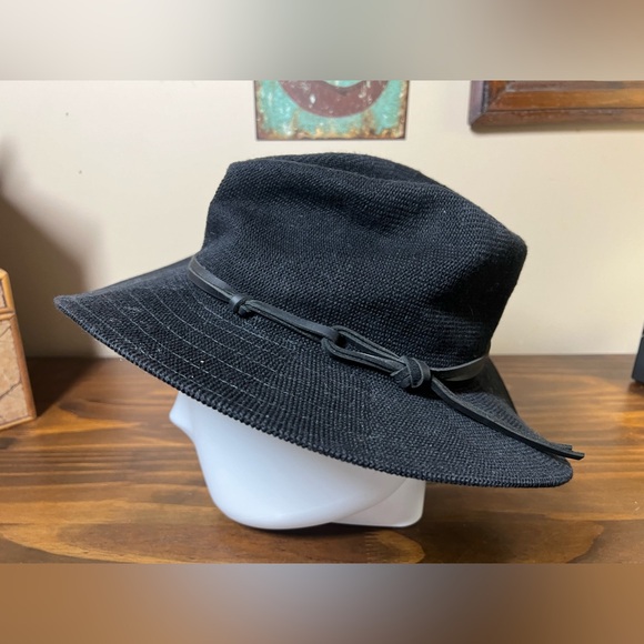 Anthropologie Hat Cotton Blend Packable Black - Picture 2 of 6